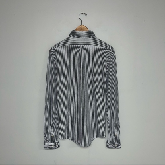 Saks Fifth Avenue Button Down Shirt Women’s Size Large  Grey White Striped Slim - Picture 7 of 10